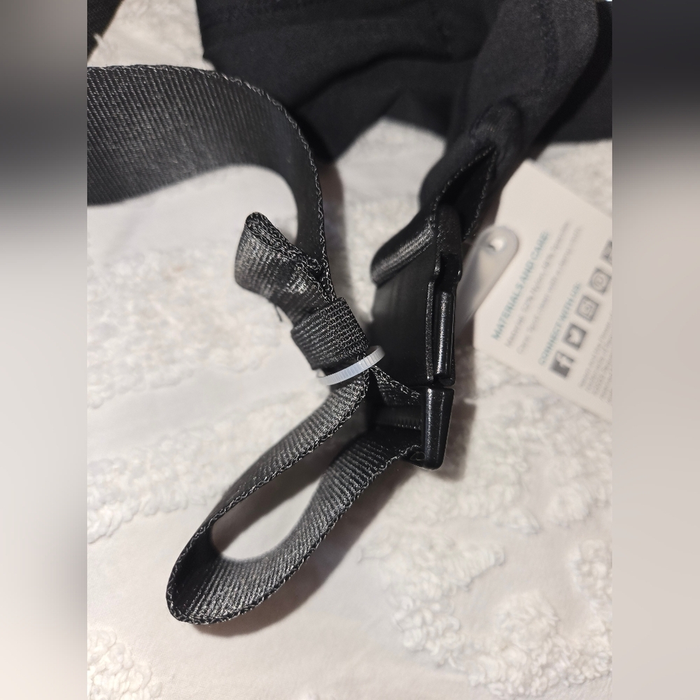 NWT GAIAM Black Excursion Waist Pack - Picture 6 of 9